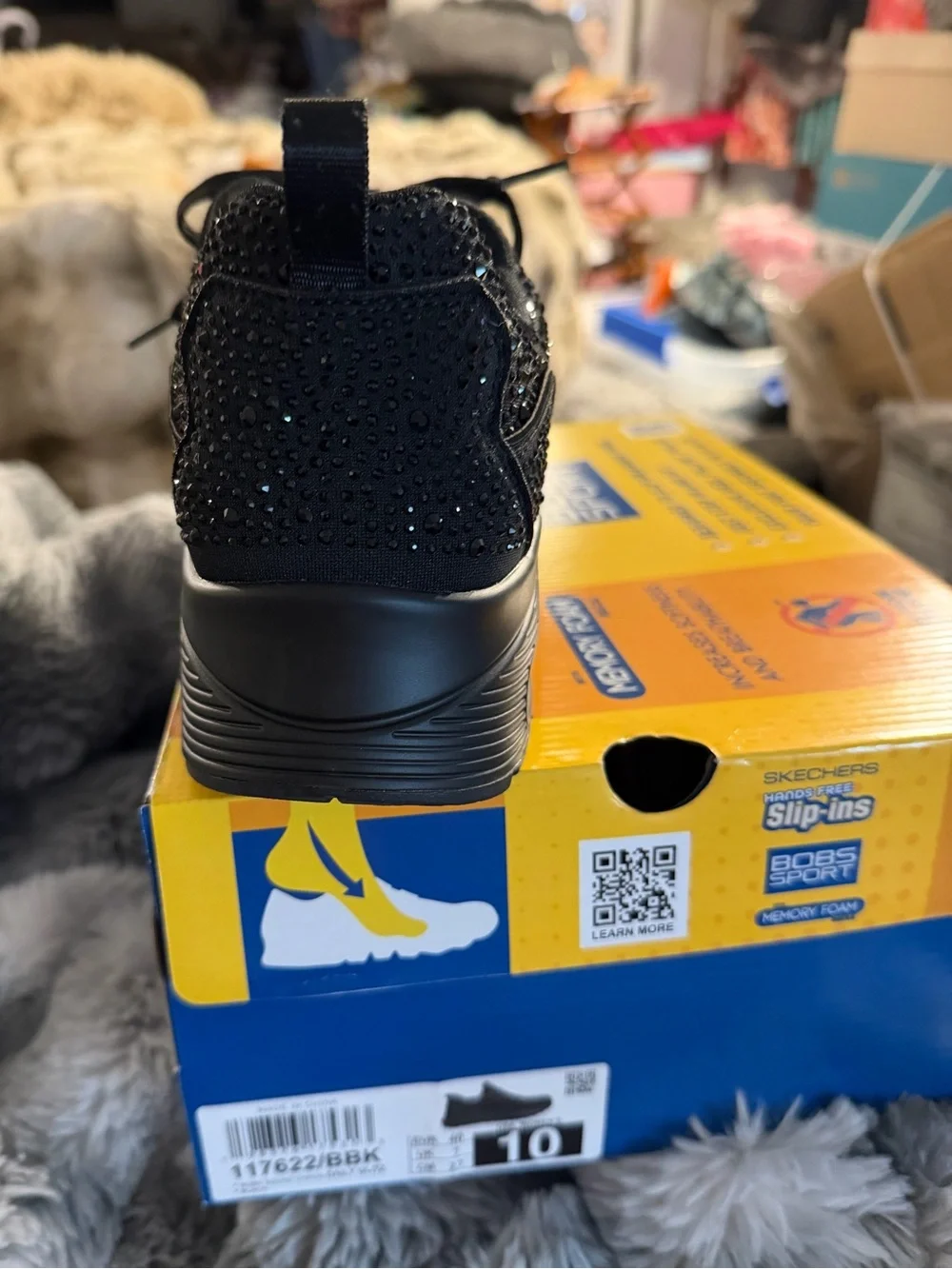 Skechers size 10